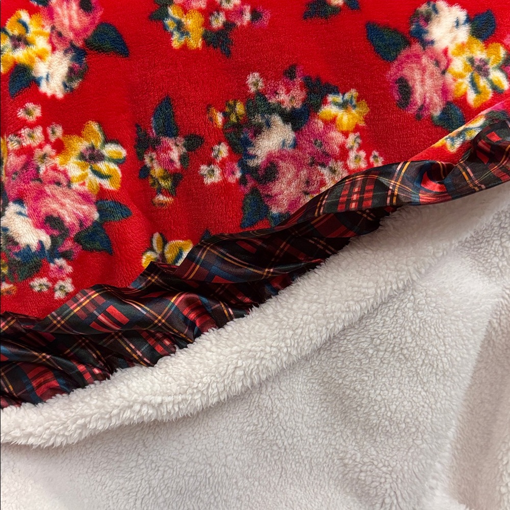 Matilda Jane Red Floral Blanket with Plaid Edging - Picture 3 of 4